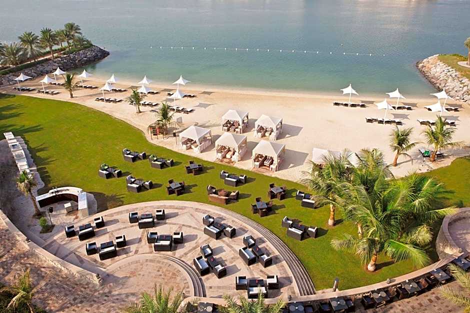 Traders Hotel, Abu Dhabi