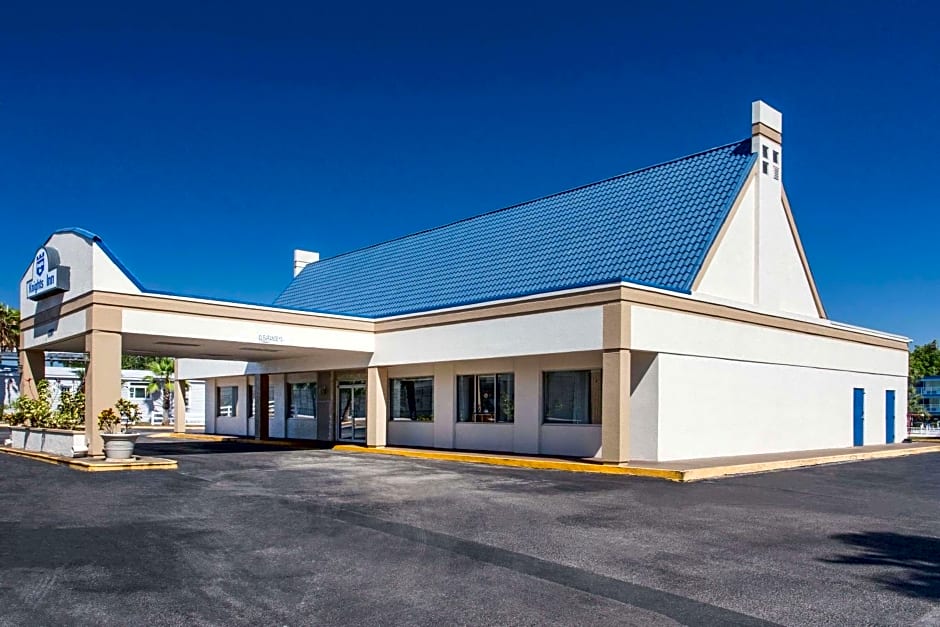 Knights Inn - Plant City