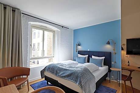 Two Connecting Double Rooms