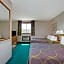 Super 8 by Wyndham Kenmore/Buffalo/Niagara Falls Area