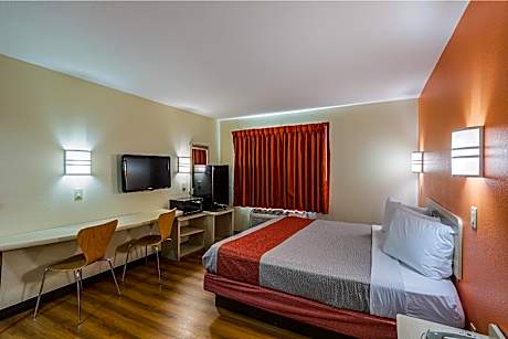 Quadruple Room - Non-Smoking