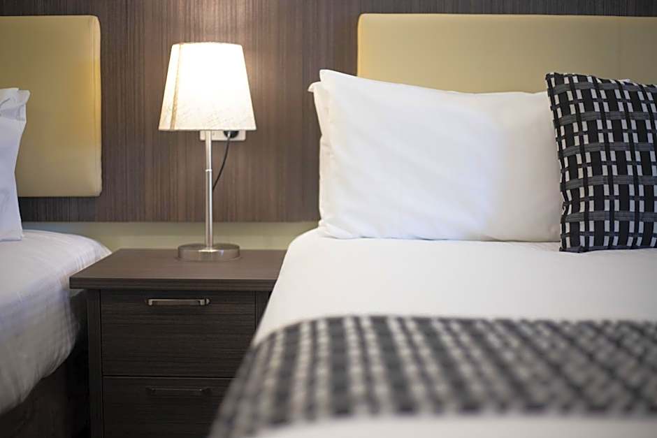 Best Western Airport Motel And Convention Centre