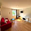 STUDIO CASSIN - next to tramway line 2 near airport