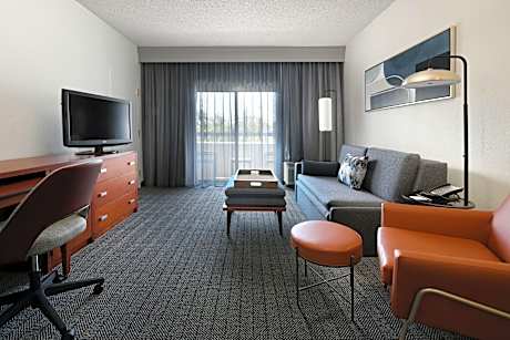 1 Bedroom Suite, 2 Double, Sofa bed