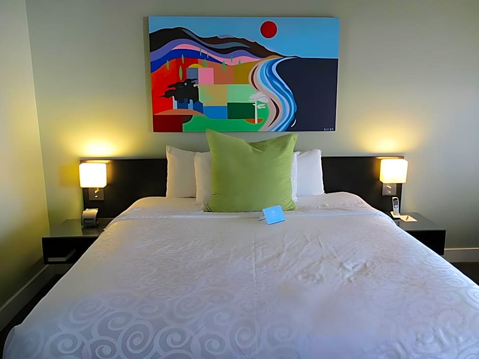 Hotel Current