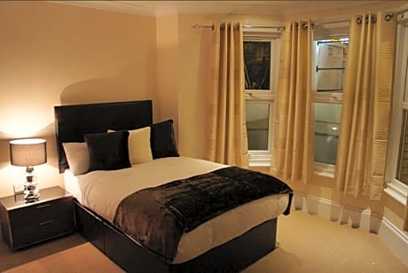 Double Ensuite with bathroom