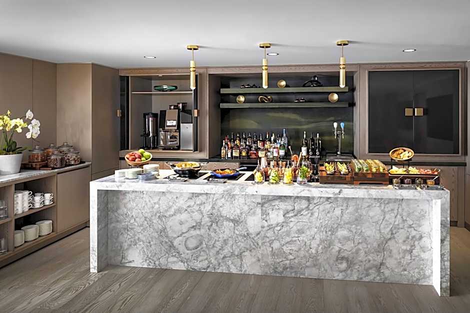 JW Marriott Edmonton Ice District