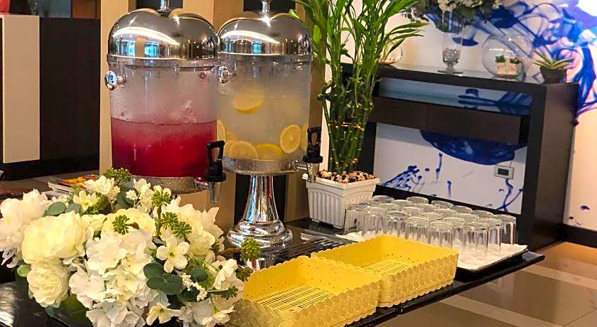 41 Suite Bangkok Hotel