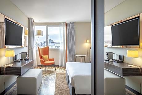 One-Bedroom King Suite