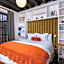 Villa Garita, 6BR Designer Villa with Heated Pool in Centro