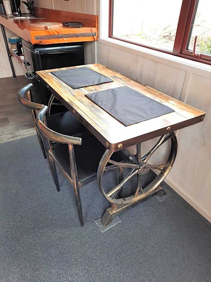 Glenavys Waitaki River Motor Camp