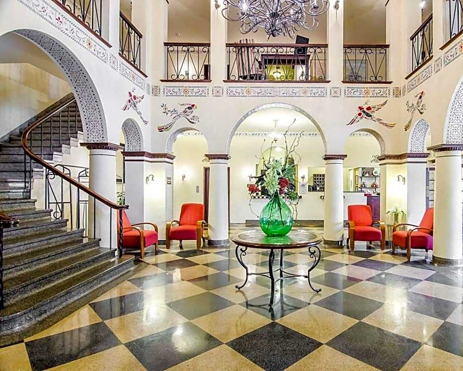Hotel Seville