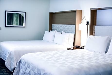 Feature Room with Two Double Beds - Non-Smoking