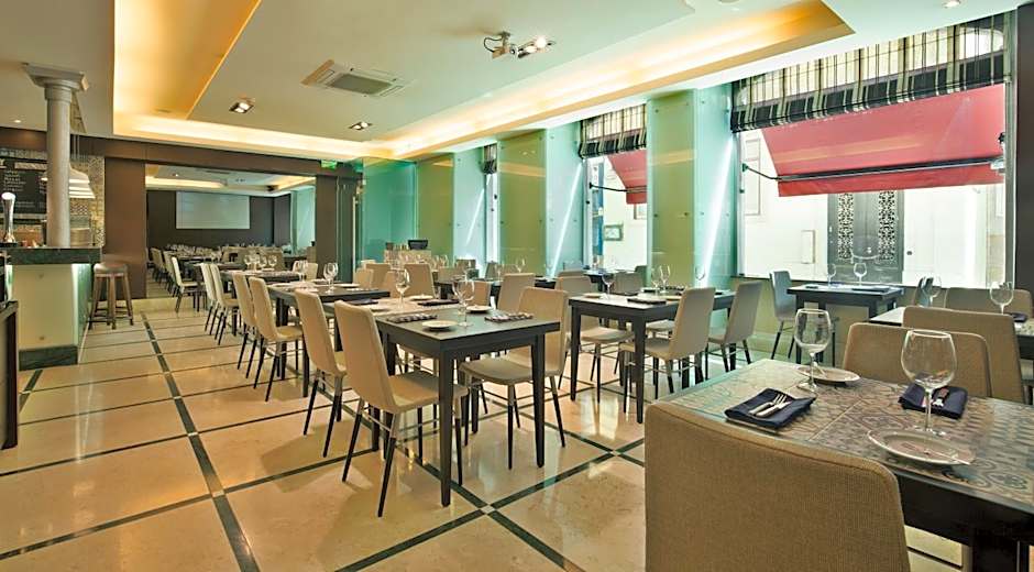 TURIM Restauradores Hotel