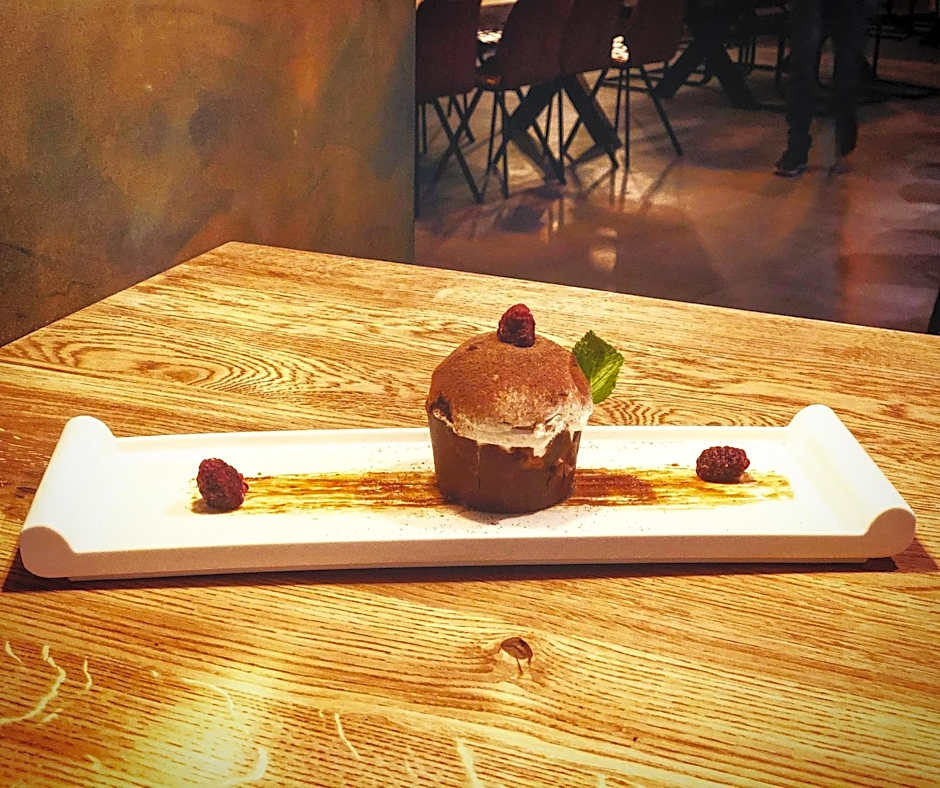 Avenue Hotel - Free Parking