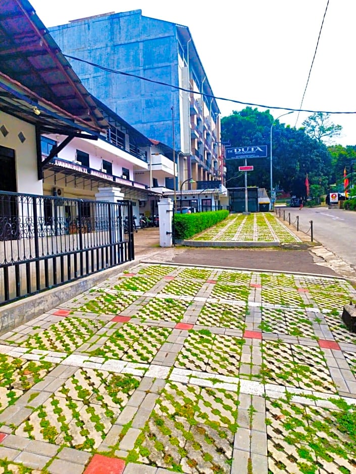 Duta Hotel
