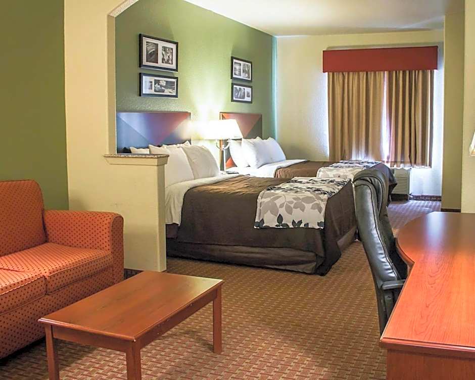 Sleep Inn & Suites at Six Flags