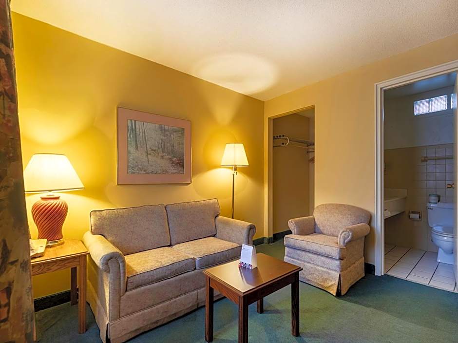 Mansion View Inn & Suites