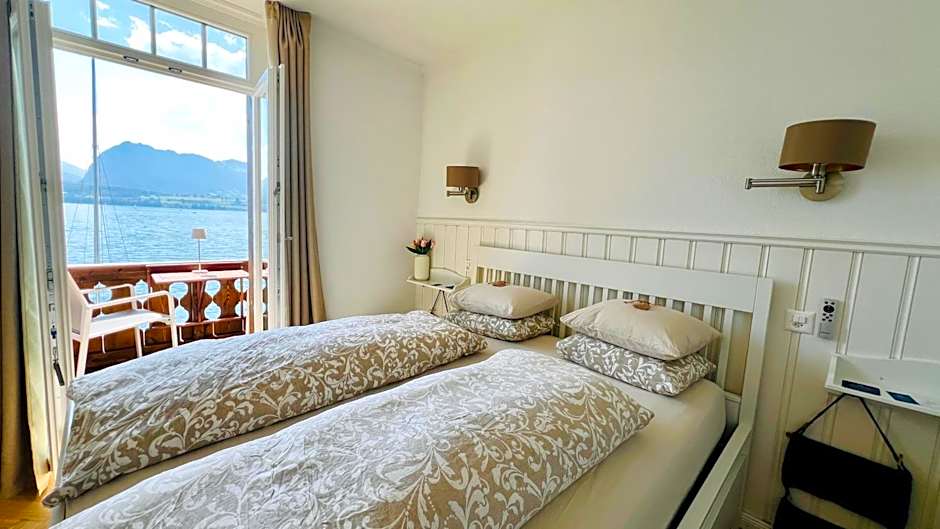 Boutique Hotel Niesenblick - direkt am Thunersee gelegen mit SELF CHECK IN & digitaler Rezeption