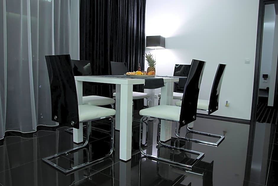 Hotel Fashion - Free Parking