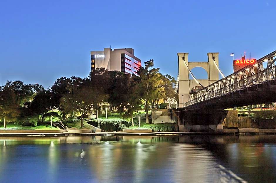 Hilton Waco