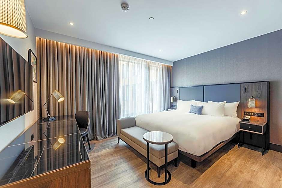 The Fellows House Cambridge, Curio Collection by Hilton