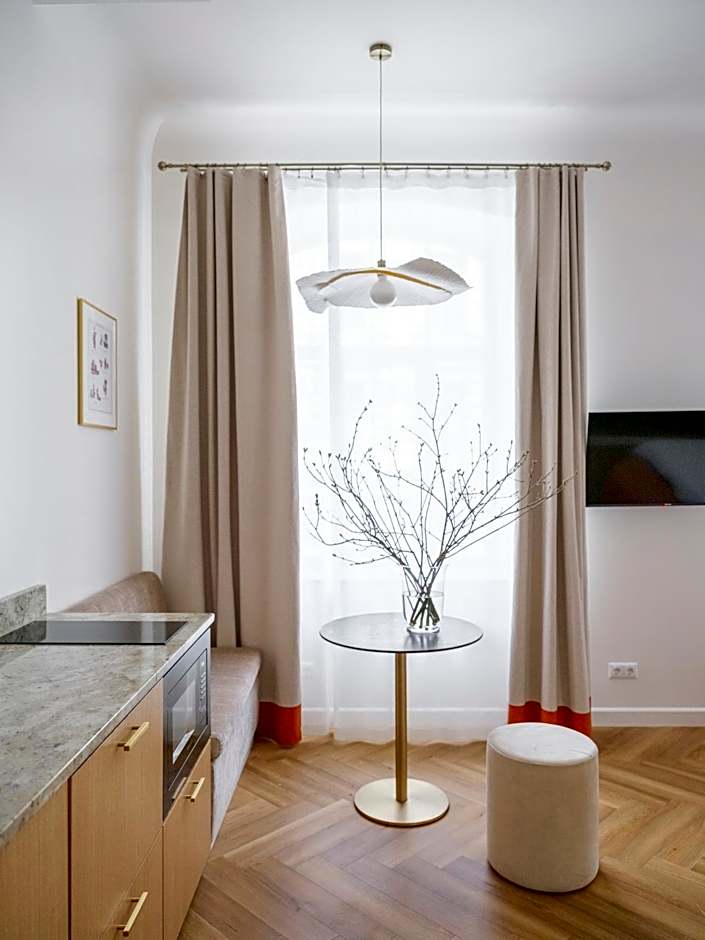 MIRO Rooms Skolas - quiet chic, free parking, self check-in