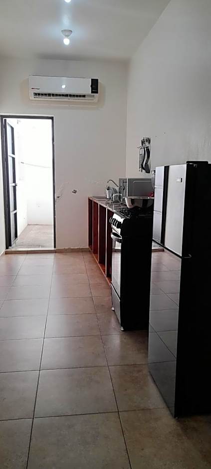 Económica casa, cercana al mar