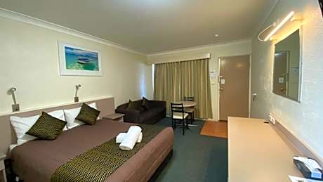 Sapphire City Motor Inn