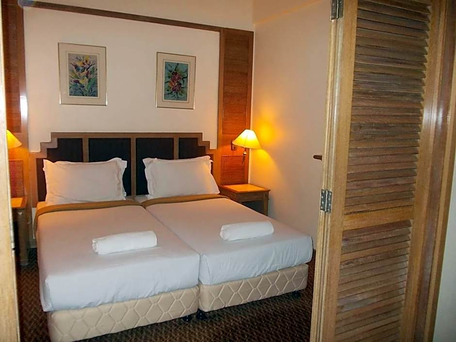 Everly Serviced Apartment