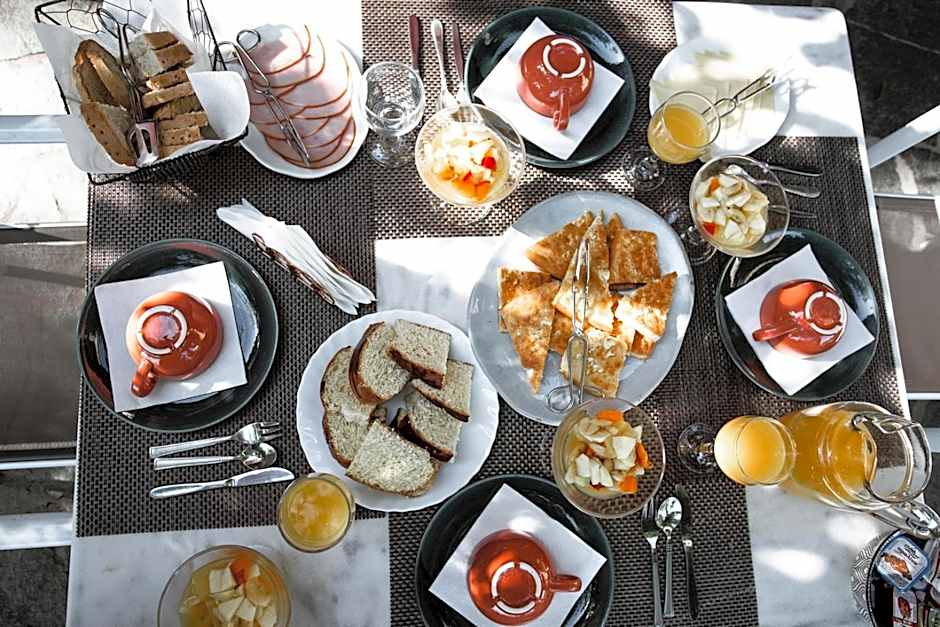 Shamrock Elati Retreats