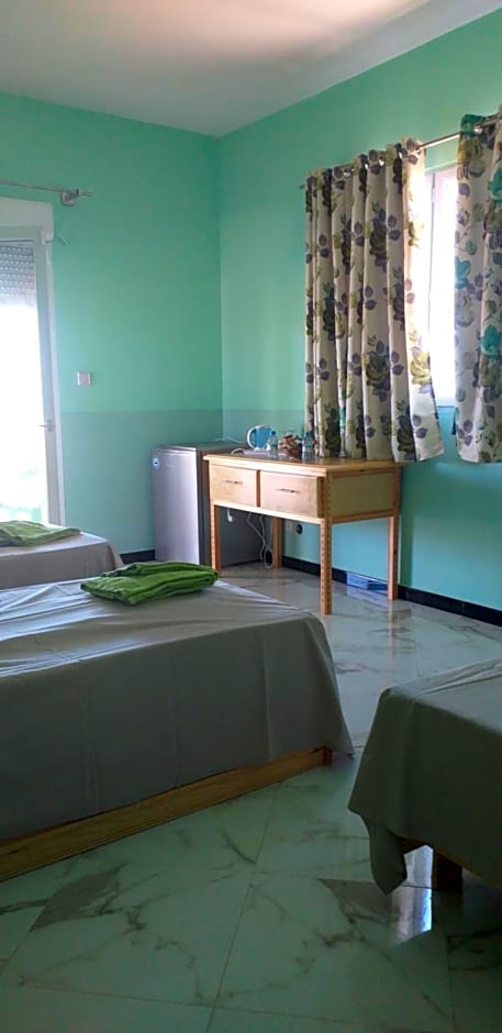 MAISON D’HÔTE LES TORTUES -