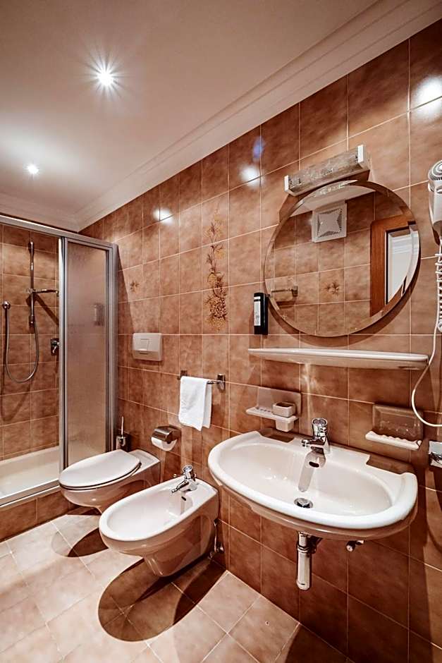 Hotel Plan De Gralba