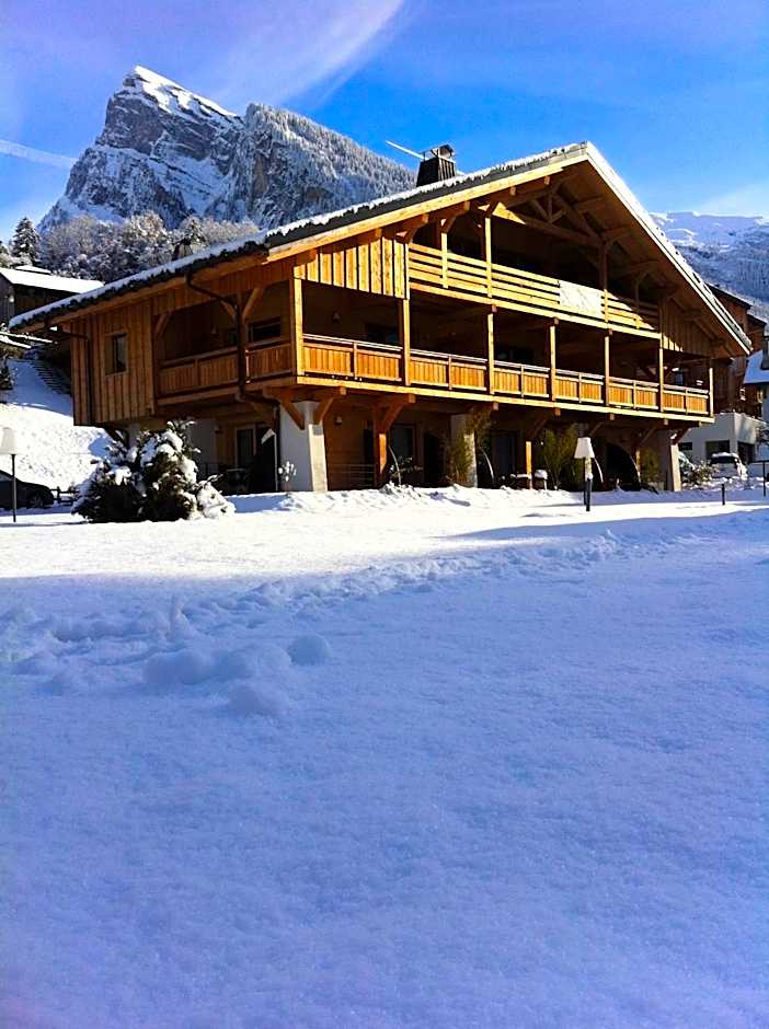 Logis Hotel Gai Soleil