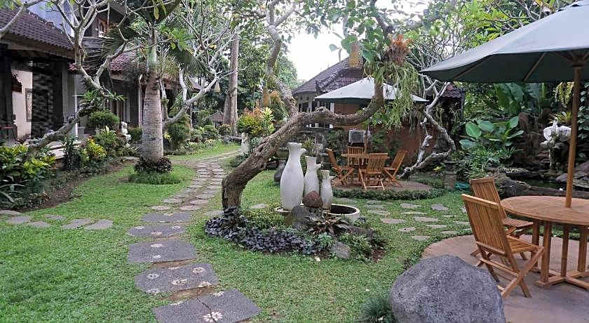 Liyer Spirit House                                                                              
