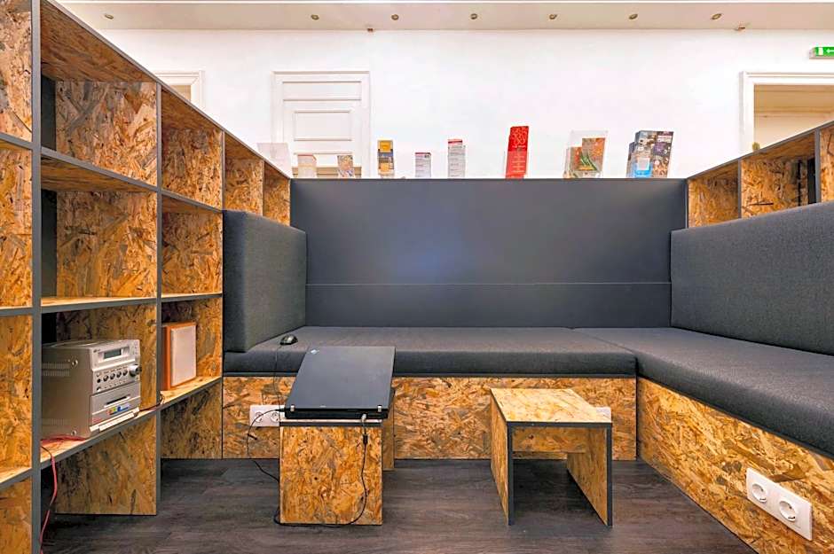 Adagio Hostel Basilica