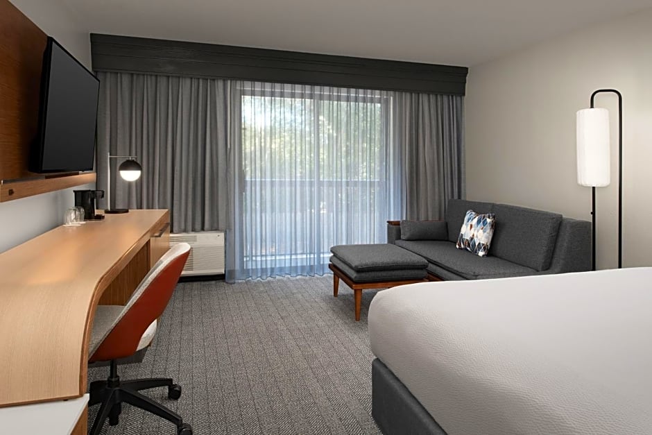 Courtyard by Marriott Dothan