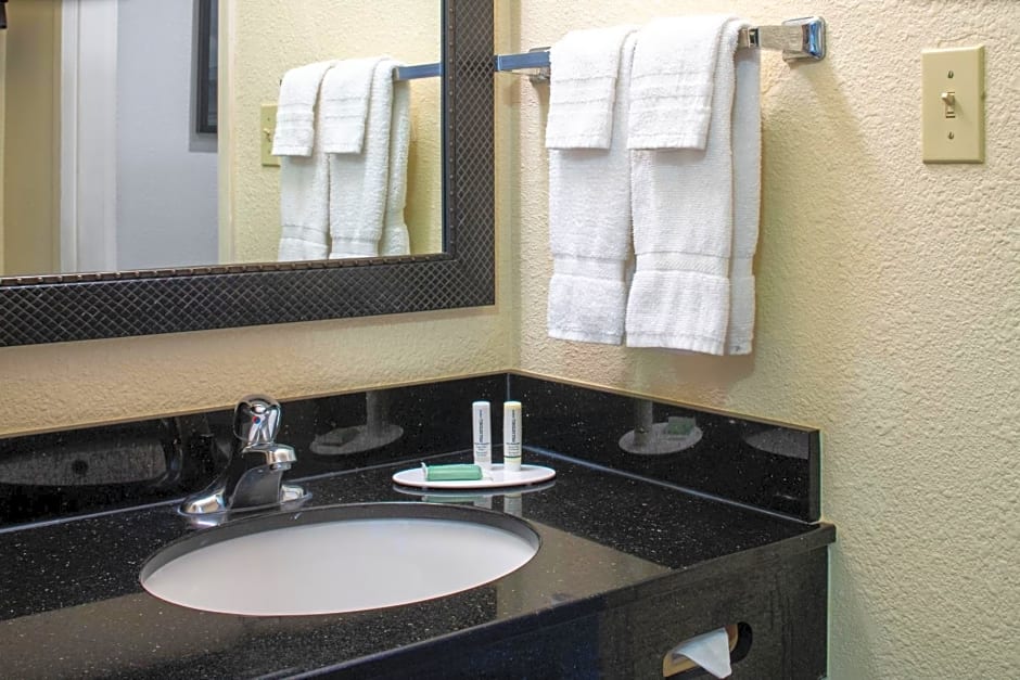 Fairfield Inn and Suites Gulfport / Biloxi
