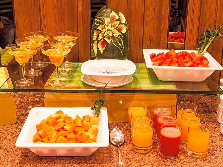 7 Apple Hotel Pimpri Pune