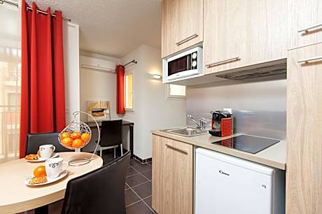 Superior Double Studio with Terrasse