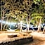 Papagayo Golden Palms Beachfront Hotel