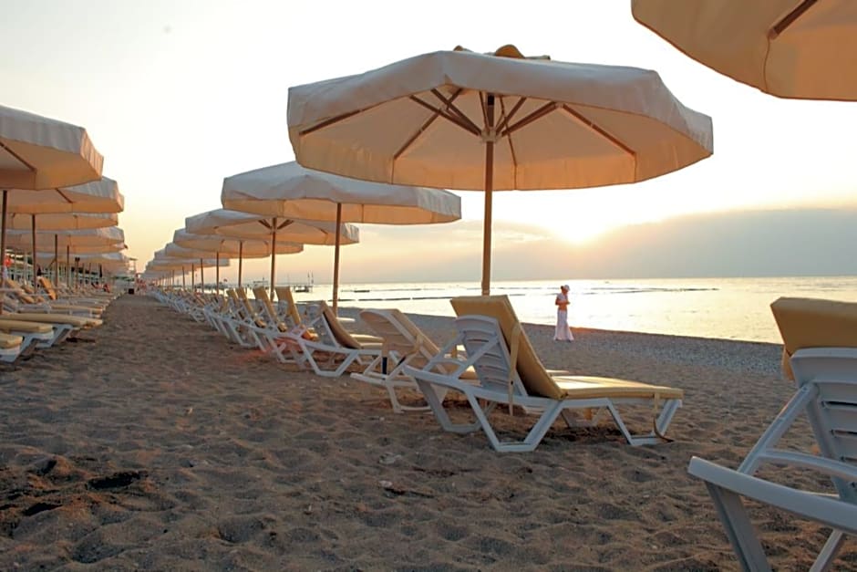 Crystal Prestige Pearl Collection