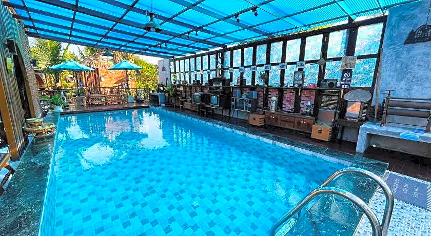 Plaiphu Pool Villas