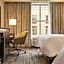Hampton Inn By Hilton and Suites Roanoke-Downtown, VA