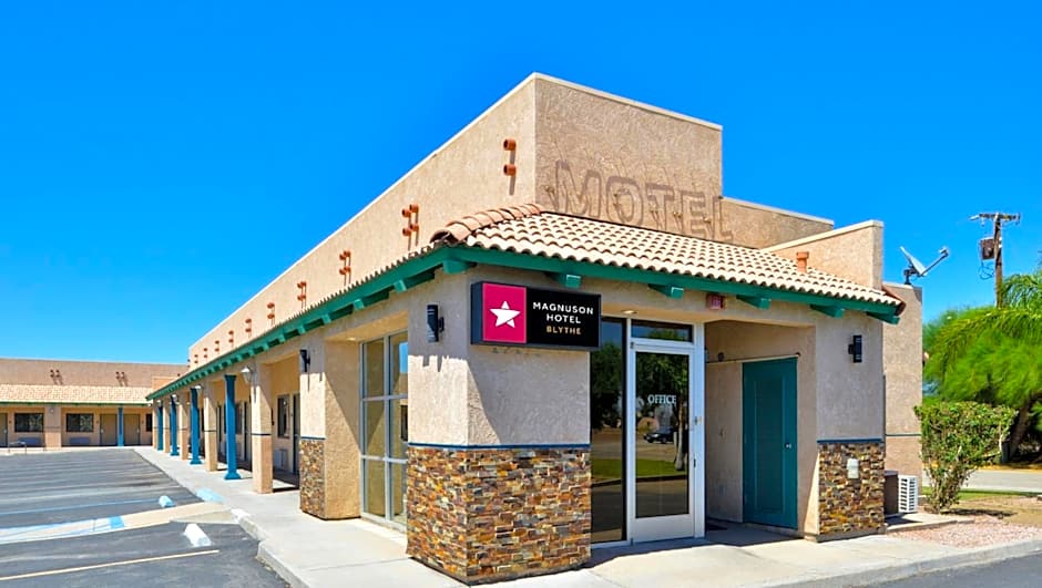 Magnuson Hotel Blythe