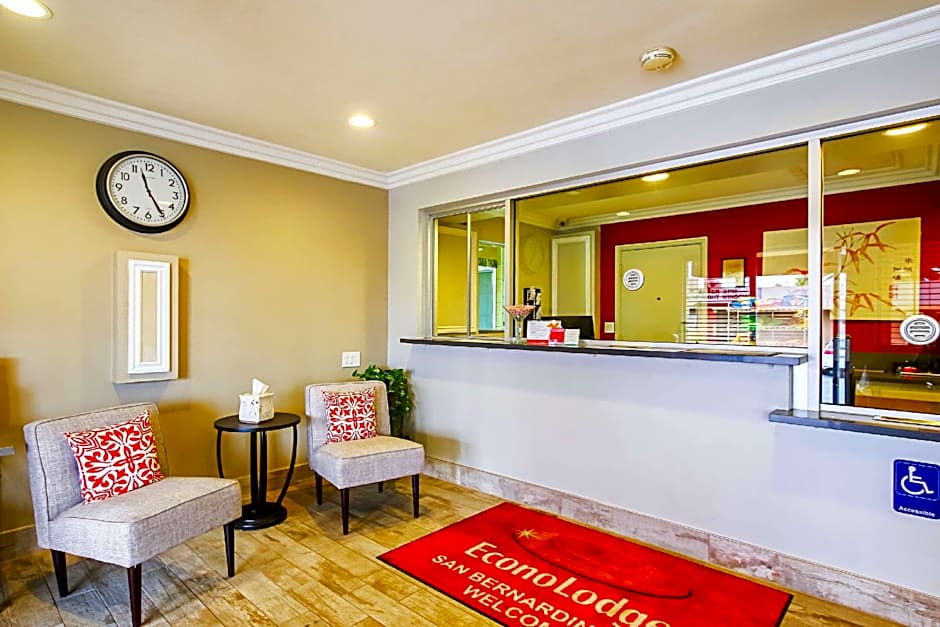 Econo Lodge San Bernardino I-215