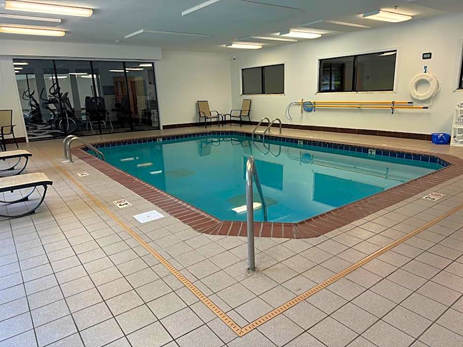 Comfort Inn Huntington near University area