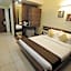 Hotel 3 Leaves