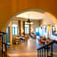 Captain's House Hotel Suites & Apartments