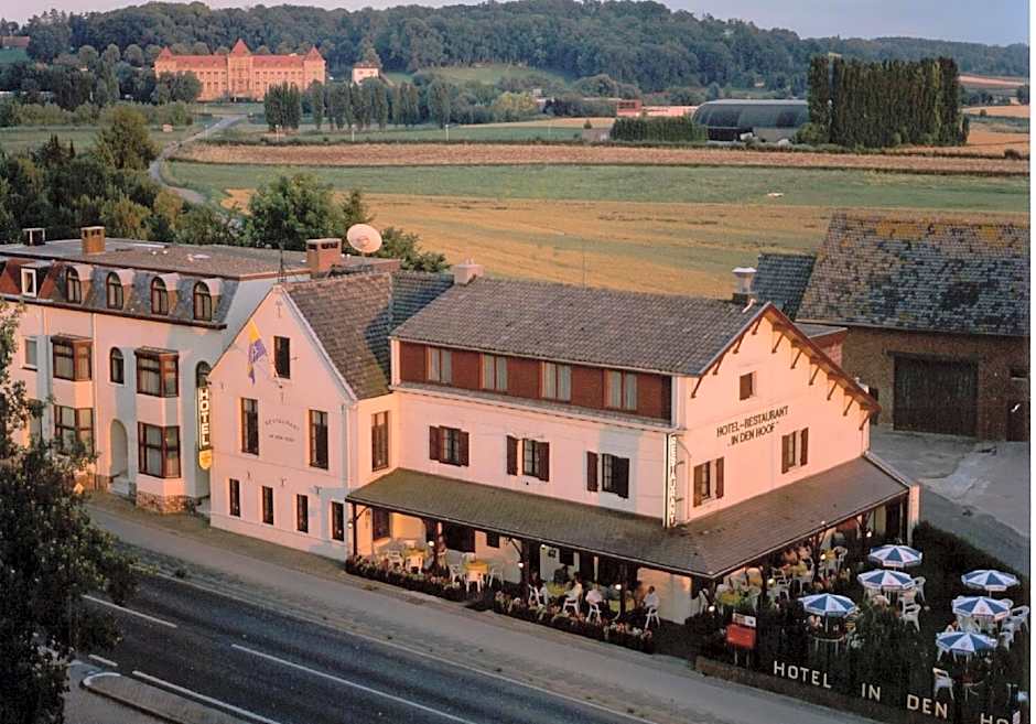 Hotel Restaurant in den Hoof
